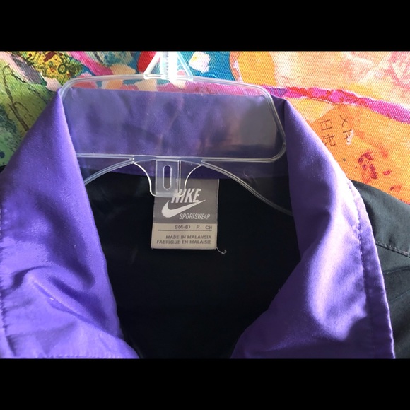 Nike jacket - Picture 3 of 4